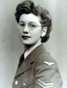 Joan Clarke By EduWiki (Own work) [CC BY-SA 4.0 (http://creativecommons.org/licenses/by-sa/4.0)], via Wikimedia Commons